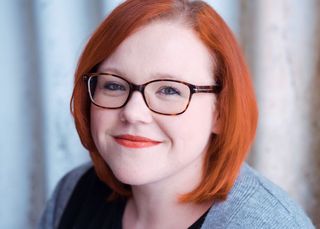 Portraitfoto_Wüst Verena_Leitung MET Aschaffenburg des Krisennetzwerk Unterfranken Portraitfoto_Wüst Verena_Leitung MET Aschaffenburg des Krisennetzwerk Unterfranken